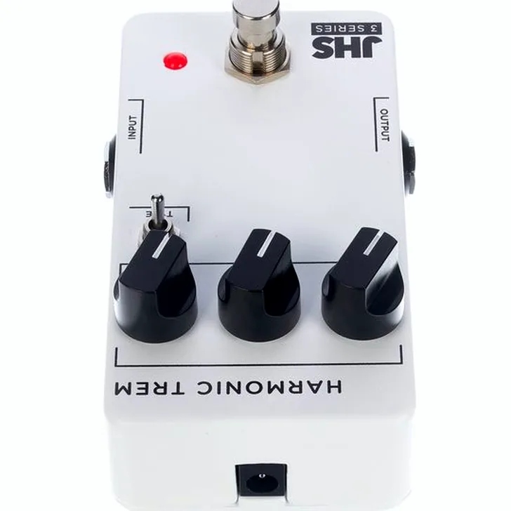 JHS Pedals 3 Series Tremolo Review: De complete gids voor gitaristen
