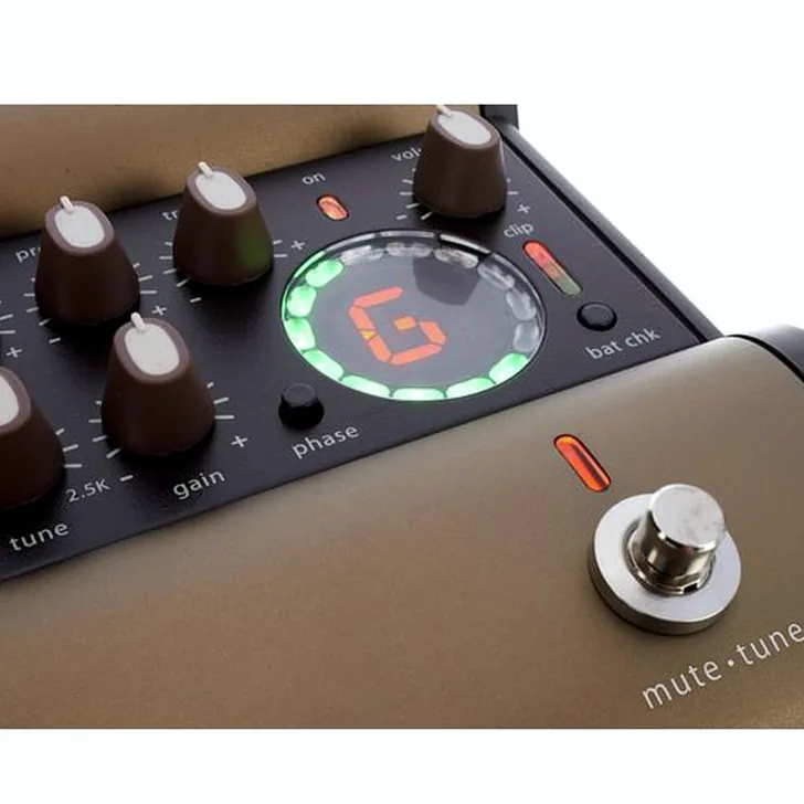 L.R.Baggs Venue DI Pedal Review: Perfect voor live en studio