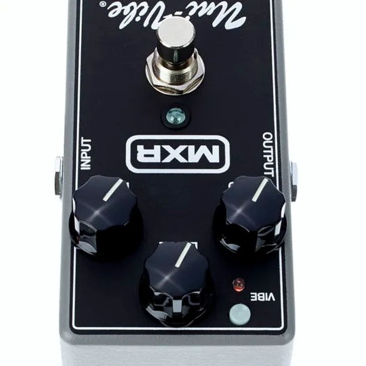 MXR M68 Uni-Vibe Chorus/Vibrato Review: Onze ervaringen in de praktijk