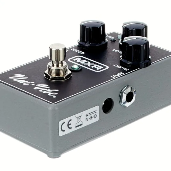 MXR M68 Uni-Vibe Chorus/Vibrato Review: Onze ervaringen in de praktijk