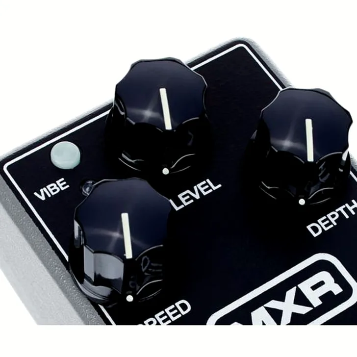MXR M68 Uni-Vibe Chorus/Vibrato Review: Onze ervaringen in de praktijk