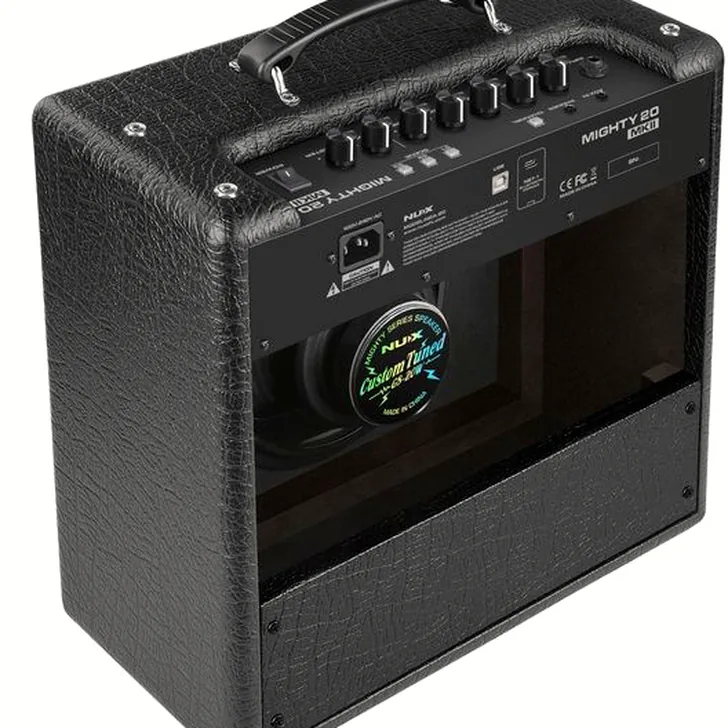 Nux Mighty 20 MKII Review: Beter dan de Concurrentie?