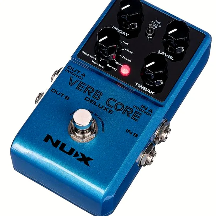 Nux Verb Core Deluxe Review: Kopen of overslaan?