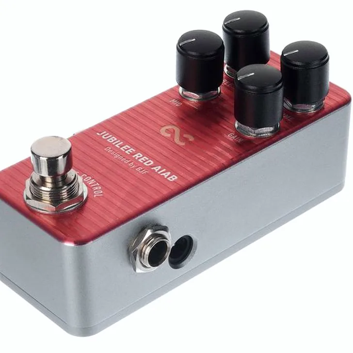 One Control Jubilee Red AIAB Effectpedaal Test: Hoe goed is hij echt?