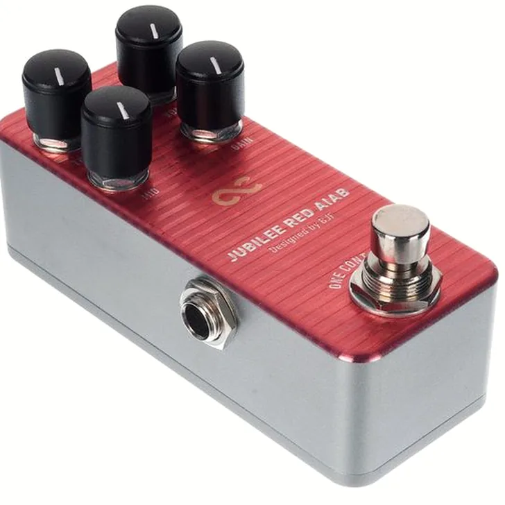 One Control Jubilee Red AIAB Effectpedaal Test: Hoe goed is hij echt?
