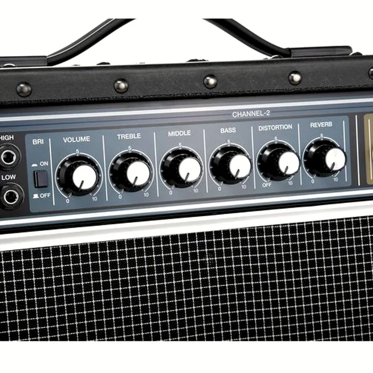 Roland JC-120 Test: De Naakte Waarheid