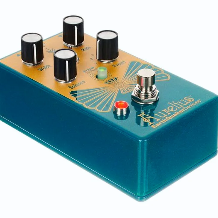 Uitgebreide EarthQuaker Devices Aurelius Tri-Voice Chorus Review: Het ultieme gitaarpedaal?