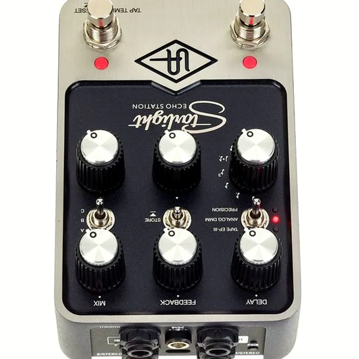 Universal Audio UAFX Starlight Echo Station Gitaarpedaal Review: Onze bevindingen