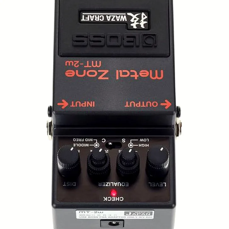 Waarom de Boss MT-2W Metal Zone je pedalboard compleet maakt