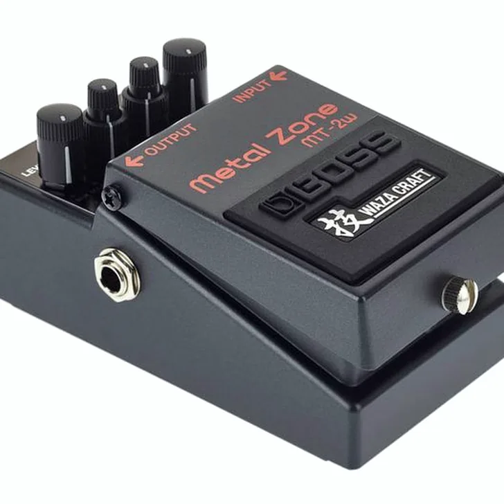 Waarom de Boss MT-2W Metal Zone je pedalboard compleet maakt