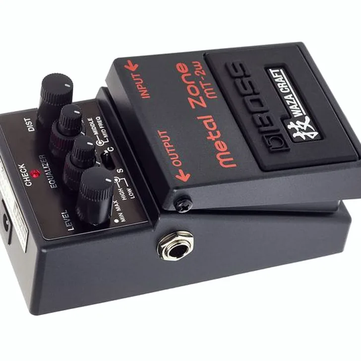 Waarom de Boss MT-2W Metal Zone je pedalboard compleet maakt