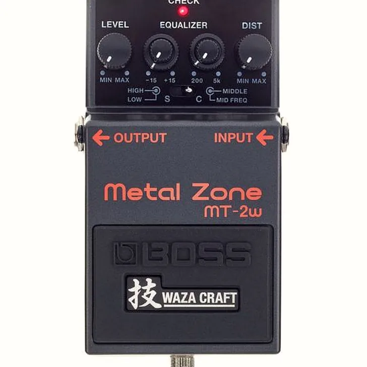 Waarom de Boss MT-2W Metal Zone je pedalboard compleet maakt