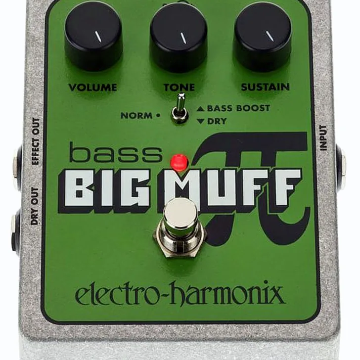 Waarom je de Electro Harmonix Bass Big Muff Bundle moet kopen (of juist niet)
