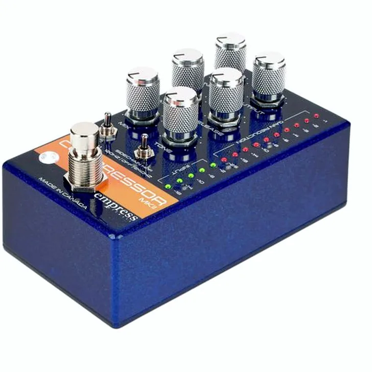 Waarom je de Empress Effects Compressor MKII Blue moet kopen (of juist niet)