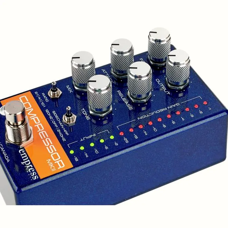 Waarom je de Empress Effects Compressor MKII Blue moet kopen (of juist niet)